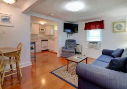 Wells Maine Vacation Cottages Living Room